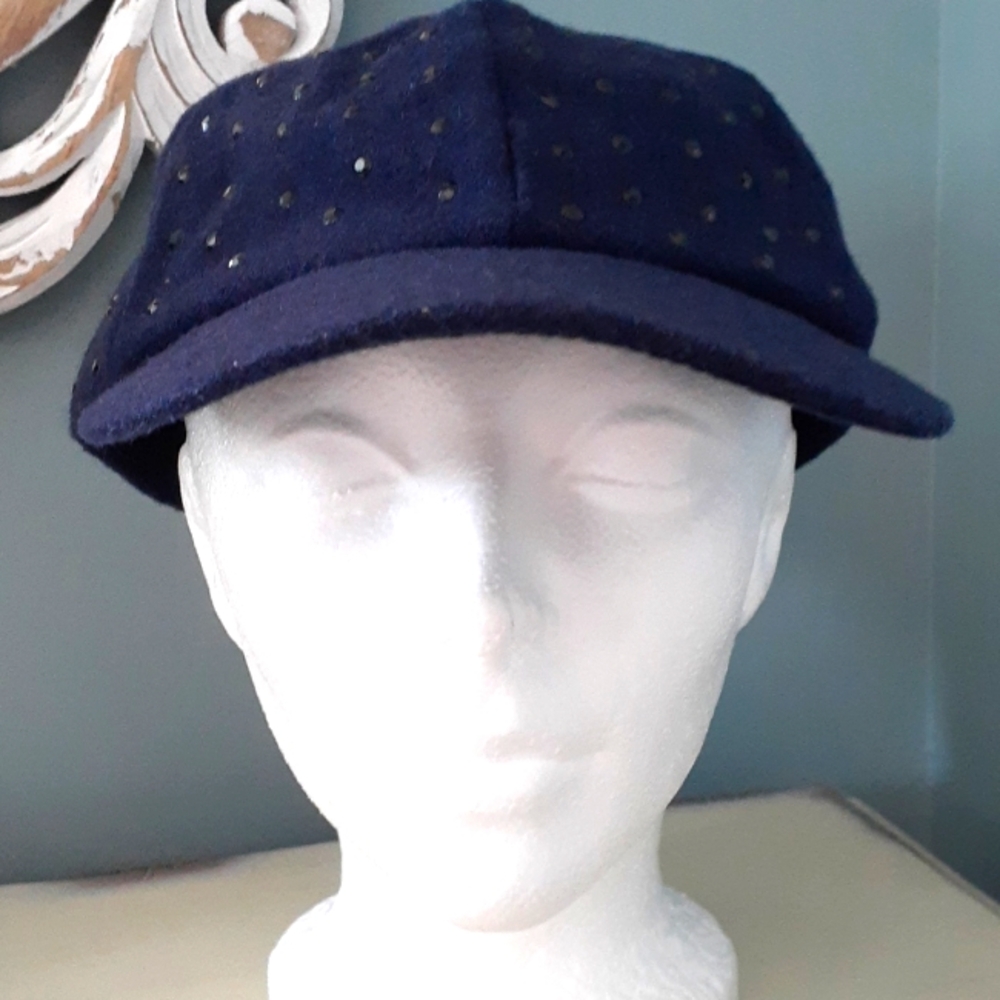 % Pair of embellished brimmed caps - studs & crystals! - Picture 9 of 14